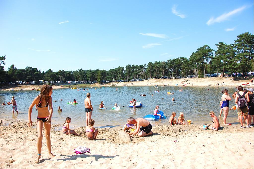 Camping Blauwe Meer Nv Hotel Lommel Ngoại thất bức ảnh