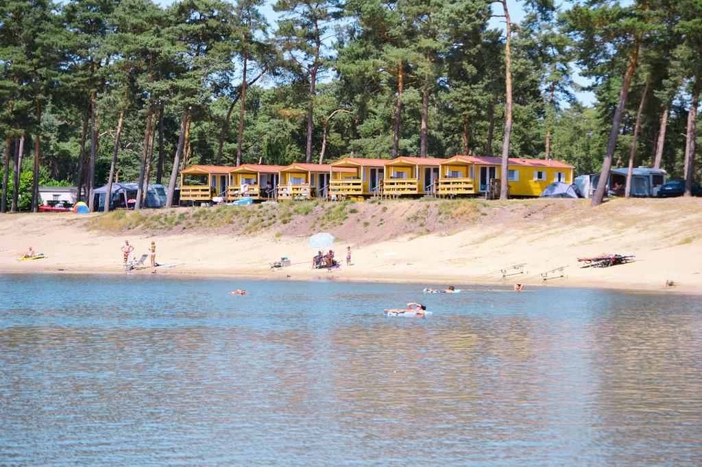 Camping Blauwe Meer Nv Hotel Lommel Ngoại thất bức ảnh